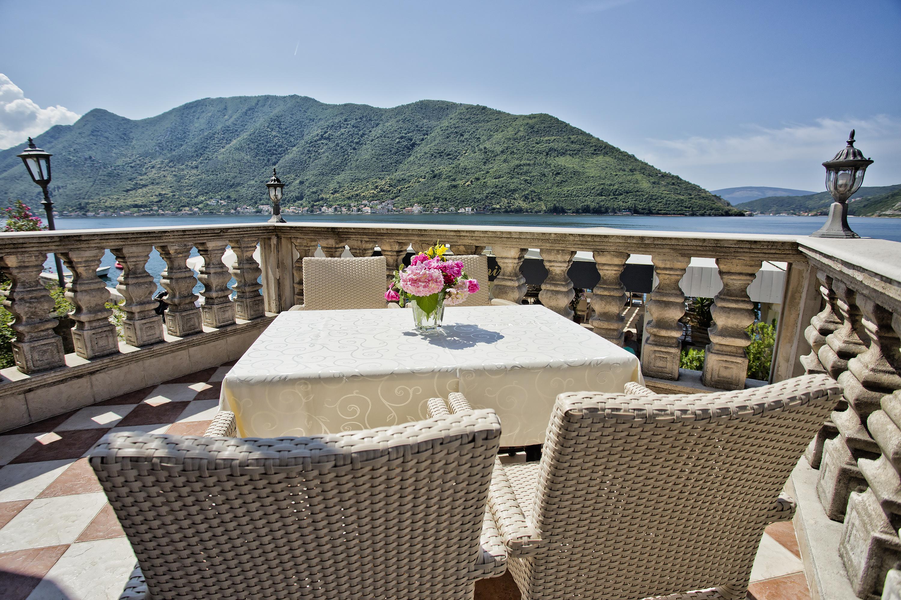 Apartments Admiral Perast Bagian luar foto