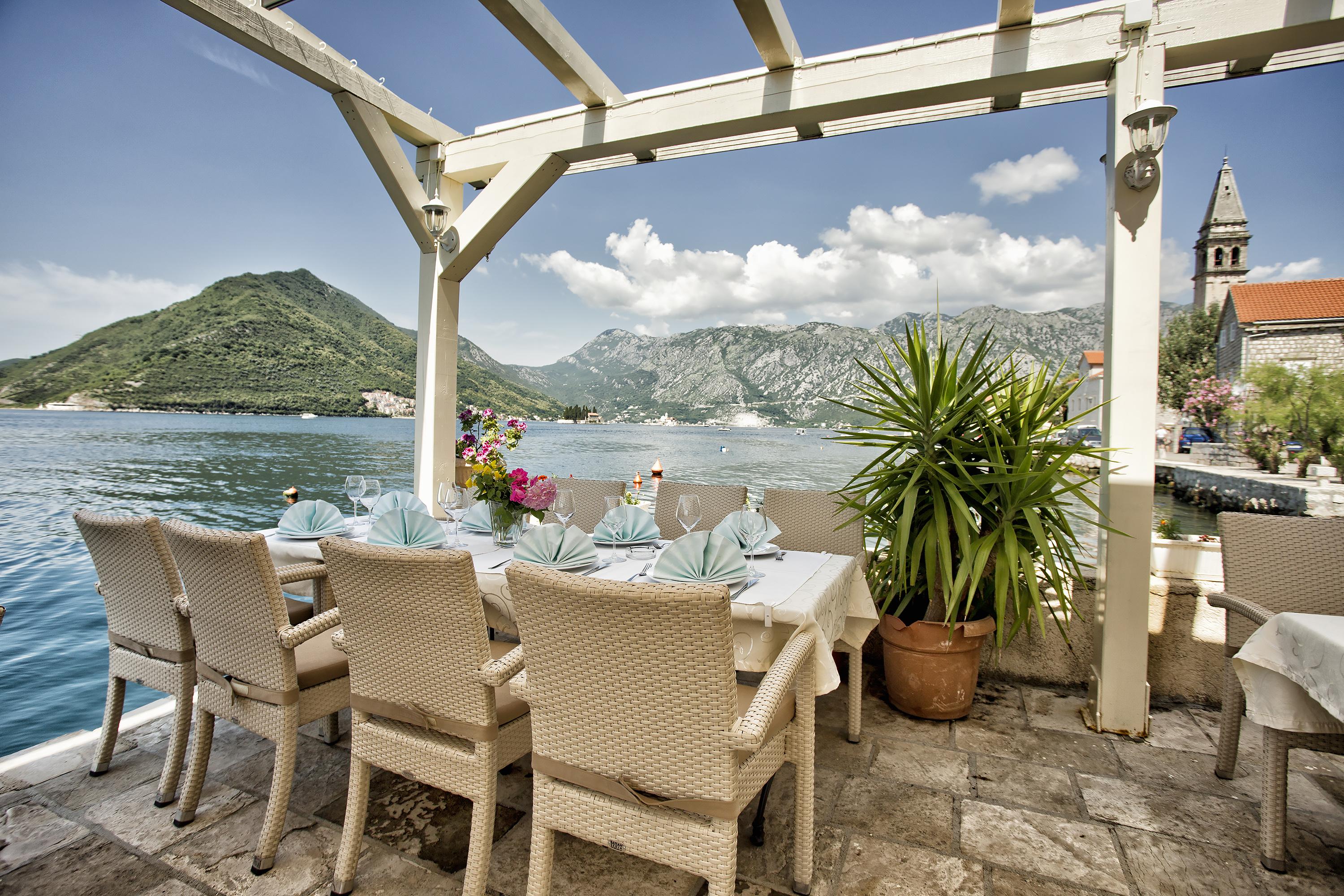 Apartments Admiral Perast Bagian luar foto