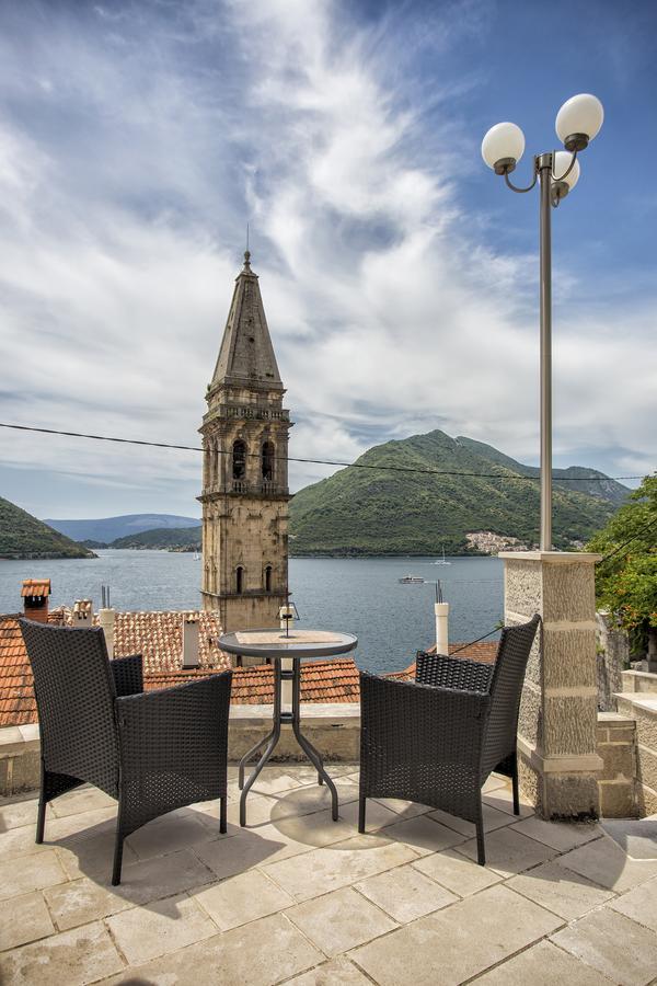 Apartments Admiral Perast Bagian luar foto